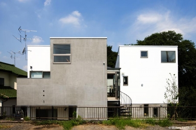 立体を組み合わせた二世帯住宅 (『O・S邸』コンパクトな二世帯住宅)