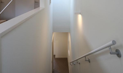 トップライトのある階段室｜『M邸』４ＬＤＫから２世帯住宅へリノベーション