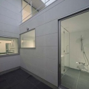 稲沢GHの写真 開放的なバスルーム