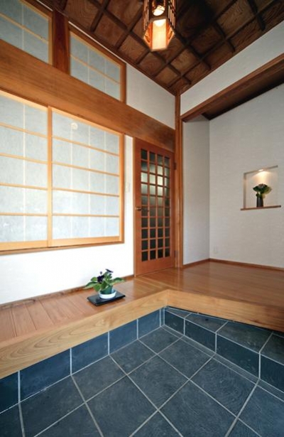和モダン 和な玄関 こだわり 土間 のリノベーション 注文住宅 施工事例写真 Suvaco スバコ