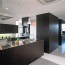 名古屋市Ｎ邸・リゾートホテル感覚の日常空間の写真 洗練されたモダンなキッチン