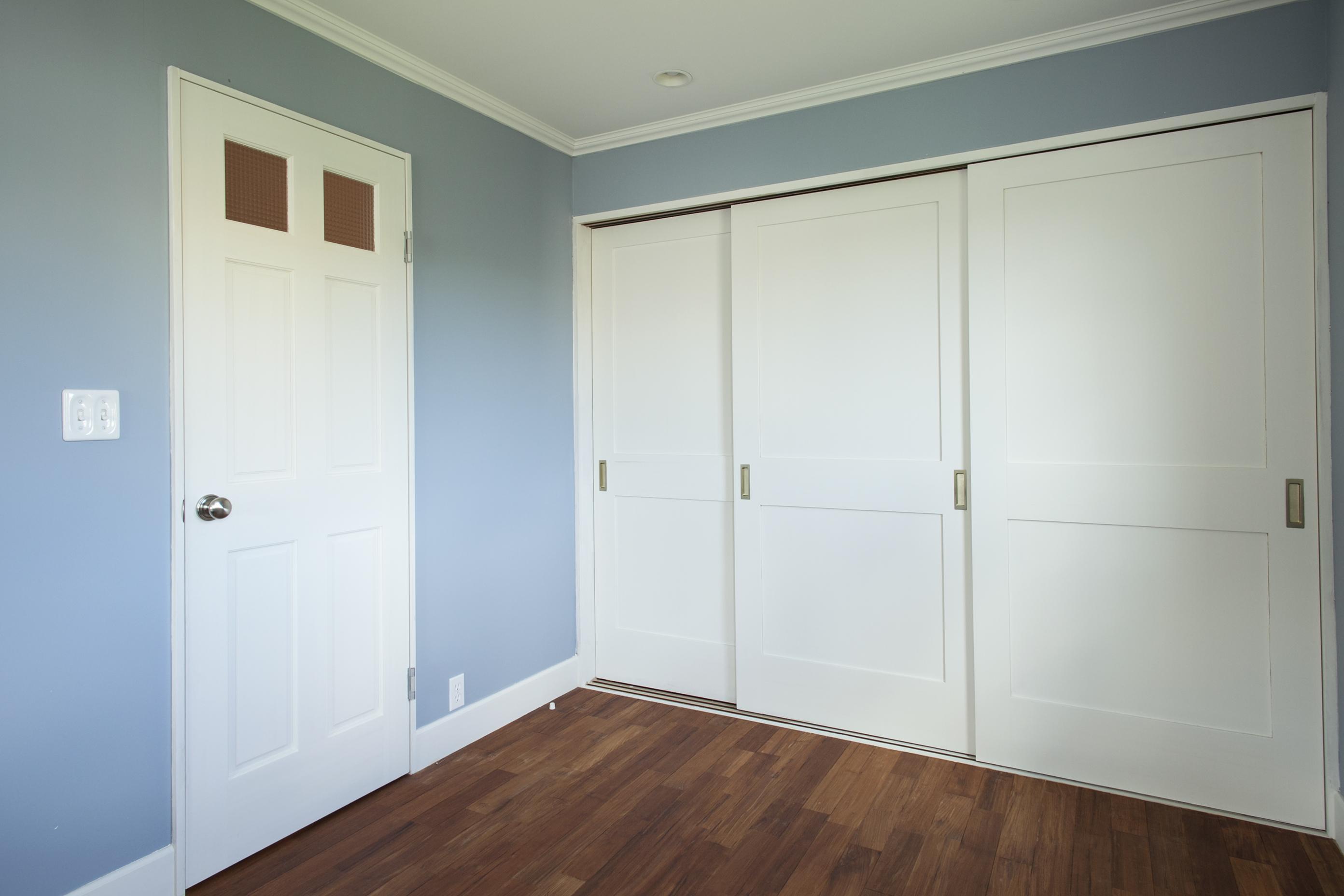 子供部屋事例：壁紙&収納扉のバランス（O邸）