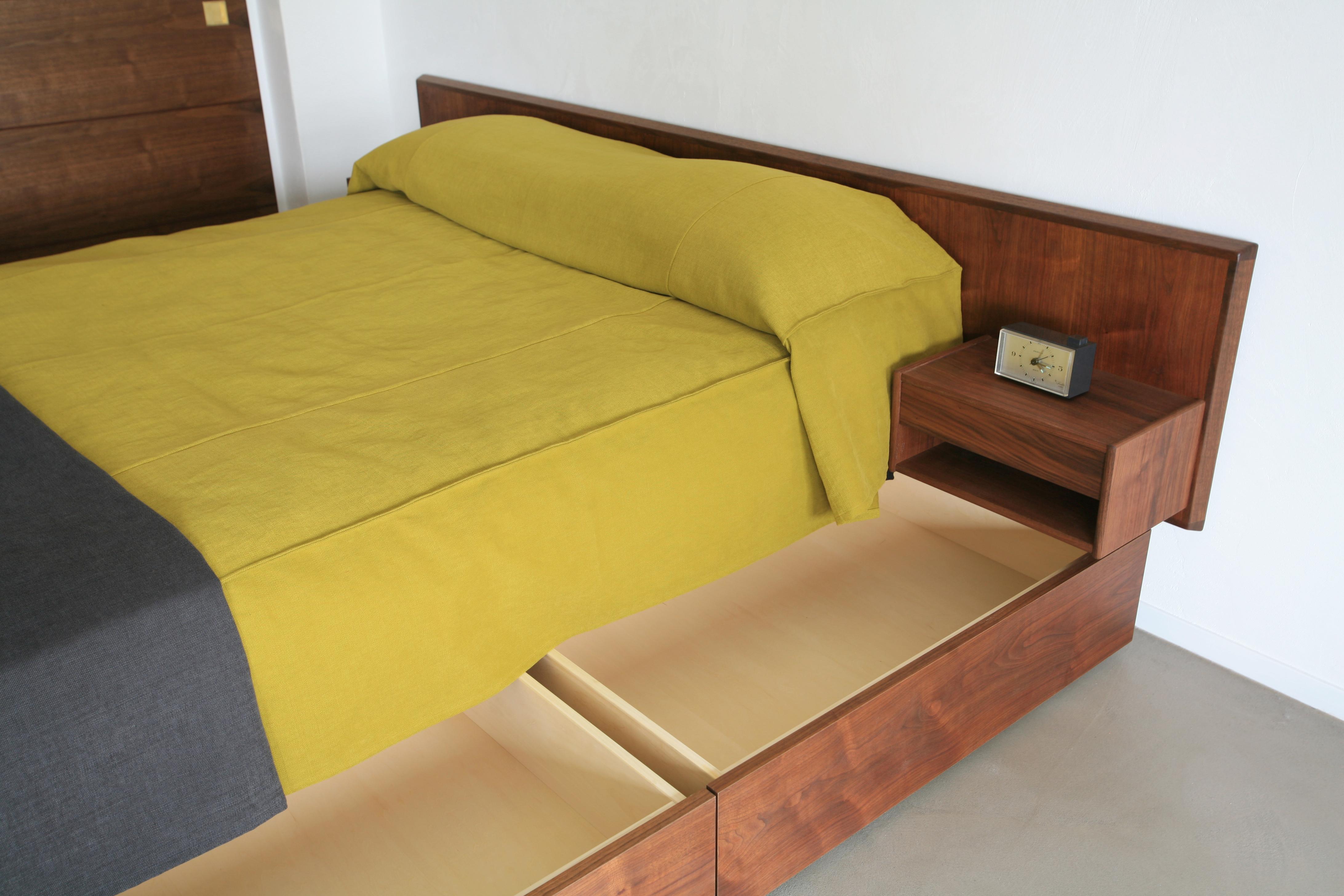 ベッドルーム事例：ベッド下収納スペース（Y邸）