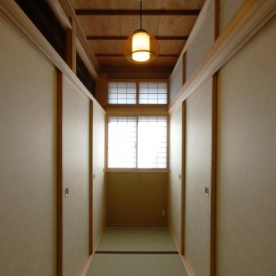 浮づくりの杉板を使った和室5 (古き記憶を大切に、古材を利用した和空間)